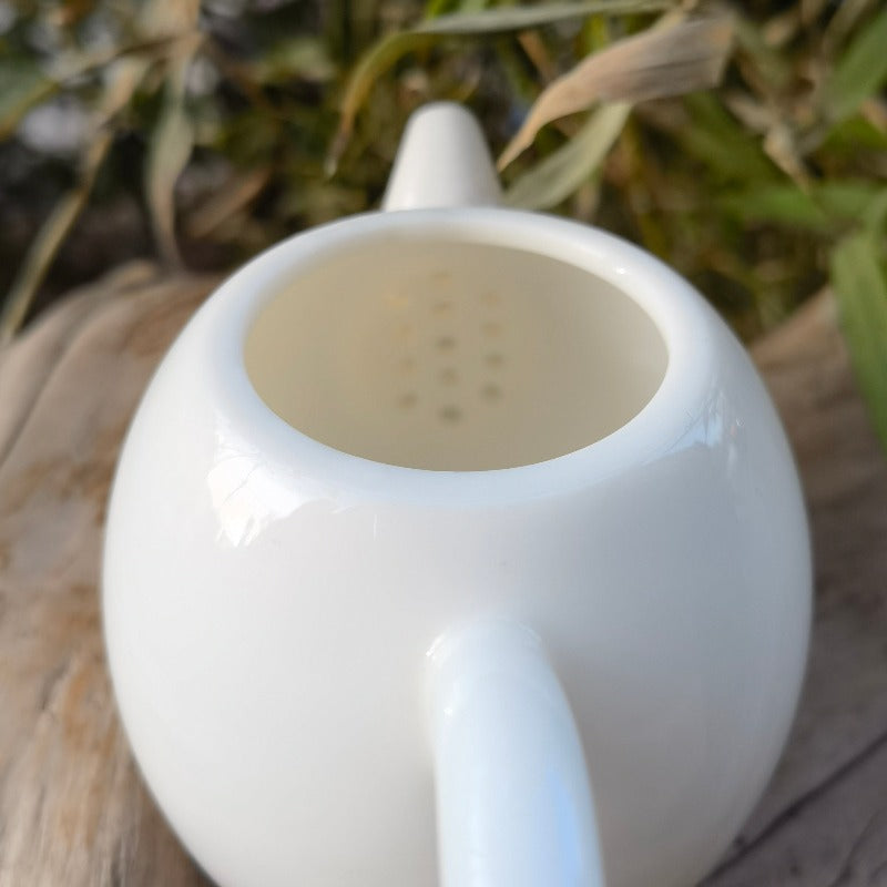“Noble Princess”White Porcelain Teapot