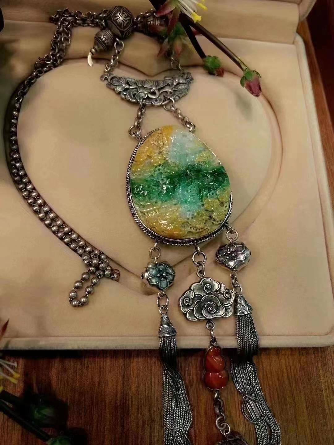 Natural Tri-Colour Jadeite Necklace With Landscape Scene