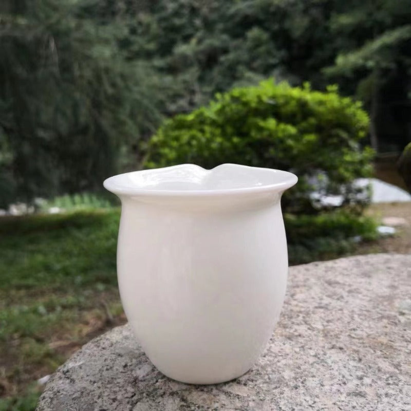 White Porcelain Fair Mug